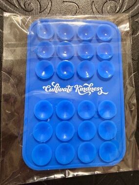 7 Brew Coffee Cultivate Kindness Blue Brew Buddy Phone Grip